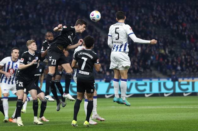 16.02.2024, xtgx, Fussball - 2.Bundesliga, Hertha BSC Berlin - 1.FC Magdeburg emspor, v.l. Tobias MoÂ¼ller (Magdeburg, 2Lucas Meister (Magdeburg, 2), Filip Uremovic (Hertha, 5) Zweikampf, Duell, Kampf, tackle (DFL DFB REGULATIONS PROHIBIT ANY USE OF PHOTOGRAPHS as IMAGE SEQUENCES and or QUASI-VIDEO) Berlin