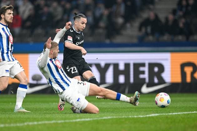 2. Bundesliga - Hertha BSC Berlin - 1. FC Magdeburg am 16.02.2024 im Olympiastadion in Berlin BarÄ±s Atik (FC Magdeburg) mit dem Tor zum 0:1
