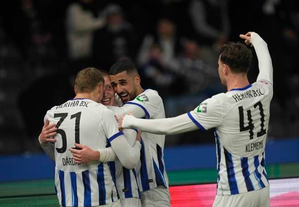 Germany, Berlin, 16.02.2024, Olympic Stadium, Hertha BSC vs 1.FC Magdeburg - 2. Bundesliga, Marten Winkler (Hertha BSC) celebrates the second goal Berlin Olympic Stadium Berlin Germany