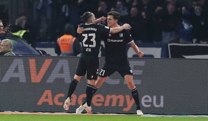 Tobias Müller jubelt nach 2:2 mit Baris Atik Freude Emotion Jubel Fußball Fussball DFL 2.Bundesliga Herren 22.Spieltag Saison 2023 2024 16.02.2024 Hertha BSC Berlin vs. 1.FC Magdeburg FCM DFL regulations prohibit any use of photographs as image sequences and or quasi-video