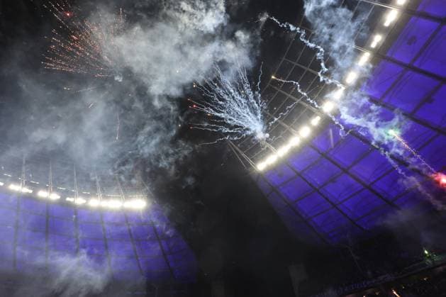 DEU, DFL, 2. FBL, Hertha BSC vs. 1.FC Magdeburg, 16.02.2024, Berliner Olympiastadion, Berlin, DEU, DFL, 2. FBL, Hertha BSC vs. 1.FC Magdeburg, im Bild Magdeburger-Fanblock, Pyro DFL - regulations prohibit any use of Photographs as image sequences and or quasi-video Foto: Juergen Engler nordphoto GmbH