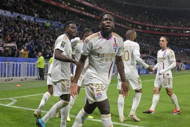 Joie de Orel Mangala et de ses coÃ quipiers (lyon) FOOTBALL: Olympique Lyonnais vs OGC Nice - Ligue 1 - 16 02 2024 FredericChambert Panoramic 