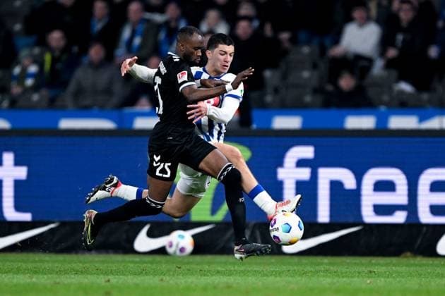 2. Bundesliga - Hertha BSC Berlin - 1. FC Magdeburg am 16.02.2024 im Olympiastadion in Berlin Silas Gnaka (FC Magdeburg)