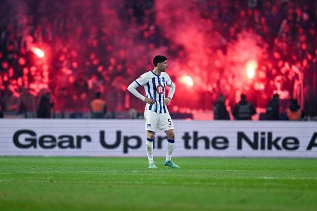 2. Bundesliga - Hertha BSC Berlin - 1. FC Magdeburg am 16.02.2024 im Olympiastadion in Berlin Andreas Bouchalakis (Hertha BSC Berlin) unzufrieden, enttäuscht, enttaeuscht, niedergeschlagen.