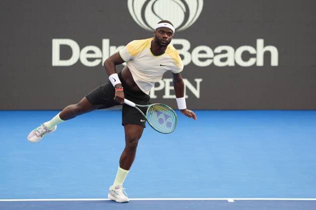 Sport Bilder des Tages February 16, 2024, Delray Beach, Florida, United States: February, 16 - Delray Beach, FL: Francis Tiafoe(USA) in action here, defeats Flavio Cobolli(ITA) during the second round match of the 2024 Delray Beach Open at the Delray Beach Tennis Center. Delray Beach USA - ZUMApa3_ 20240216_zap_pa3_008 Copyright: xAndrewxPatronx