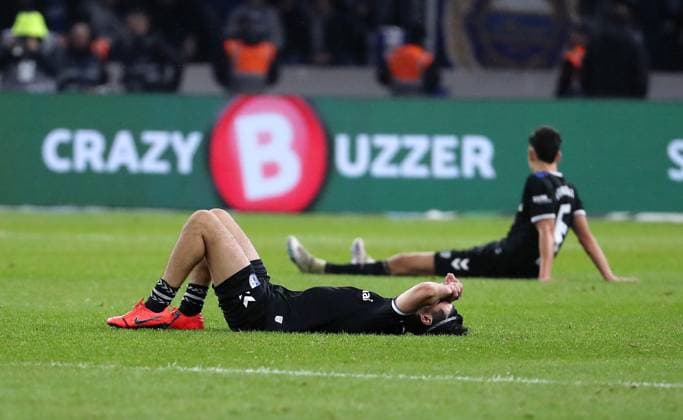 Mohammed El Hankouri, Daniel Elfadli enttäuscht nach Spielende Enttäuschung Fußball Fussball DFL 2.Bundesliga Herren 22.Spieltag Saison 2023 2024 16.02.2024 Hertha BSC Berlin vs. 1.FC Magdeburg FCM DFL regulations prohibit any use of photographs as image sequences and or quasi-video