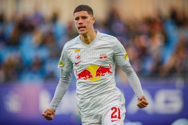 SOOCER - BL, Linz vs RBS LINZ,AUSTRIA,17.FEB.24 - SOCCER - ADMIRAL Bundesliga,FC Blau Weiss Linz vs Red Bull Salzburg. Image shows the rejoicing of Petar Ratkov (RBS).  GEPAxpictures xManuelxBinder