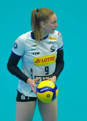 17.02.2024, Suhls Jennifer Mosser, Volleyball, 1. Bundesliag, Zwischenrunde, Dresdner SC -VfB Suhl 3:2, Dresden