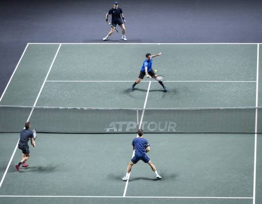 ROTTERDAM - Robin Haase and Botic van de Zandschulp in action against Wesley Koolhof (NED) and Nikola Mektic (CRO) on the last day of the ABN AMRO Open tennis tournament in Ahoy. ANP SANDER KONING ABN AMRO Open 2024 xVIxANPxSportx xxANPxIVx 491424994 originalFilename: 491424994.jpg