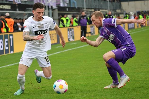 18.02.2024, Fussball, Herren, 2.Bundesliga , 22. Spieltag, Saison 2023 2024, SV 07 Elversberg - VfL Osnabrück, Hugo Vandermersch (SV 07 Elversberg), Thomas Goiginger (VfL Osnabrück) Elversberg Ursapharm-Arena an der Kaiserlinde Saarland Deutschland (DE)