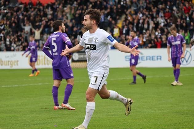 18.02.2024, Fussball, Herren, 2.Bundesliga , 22. Spieltag, Saison 2023 2024, SV 07 Elversberg - VfL Osnabrück, Torjubel zum 1:0, Torschütze: Manuel Feil (SV 07 Elversberg) Elversberg Ursapharm-Arena an der Kaiserlinde Saarland Deutschland (DE)