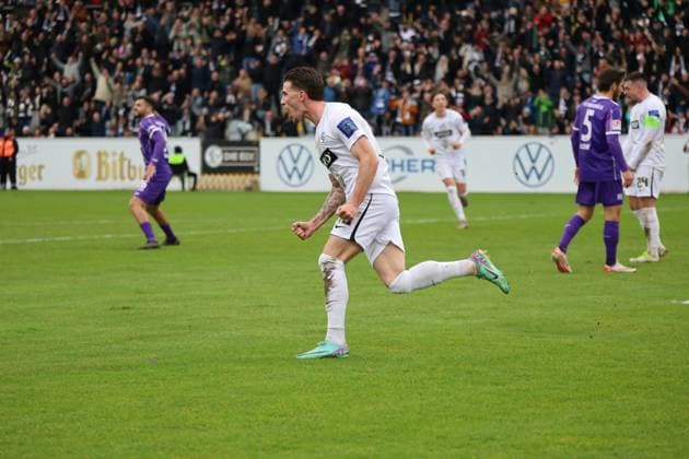 18.02.2024, Fussball, Herren, 2.Bundesliga , 22. Spieltag, Saison 2023 2024, SV 07 Elversberg - VfL Osnabrück, Torjubel zum 2:0, Torschütze: Hugo Vandermersch (SV 07 Elversberg) Elversberg Ursapharm-Arena an der Kaiserlinde Saarland Deutschland (DE)