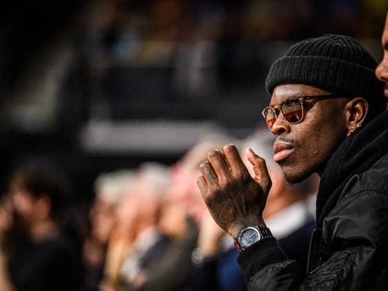 Sport Themen der Woche KW07 Sport Bilder des Tages 18.02.2024, BMW Park, Germany, Muenchen, FC Bayern Muenchen Basketball vs ratiopharm ulm - Finale SIEGMUND TOP FOUR 2024, Dennis Schroeder Schaut (Foto H. Langer) BMW Park Muenchen Germany *** 18 02 2024, BMW Park, Germany, Munich, FC Bayern Muenchen Basketball vs ratiopharm ulm Final SIEGMUND TOP FOUR 2024, Dennis Schroeder Schaut Foto H Langer BMW Park Muenchen Germany 541_FCB ULM20240219_081 Langer-541