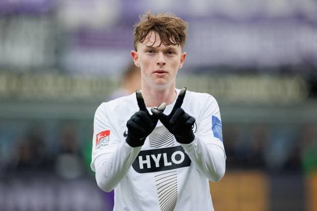 Paul Wanner (SV 07 Elversberg) bejubelt den Treffer zum 3:0, SV Elversberg vs VFL Osnabrueck, Fussball, 2. Bundesliga, 20. Spieltag, Saison 2023 2024, 18.02.2024 SV Elversberg vs VFL Osnabrueck, Fussball, 2. Bundesliga, 20. Spieltag, Saison 2023 2024, 18.02.2024 Elversberg