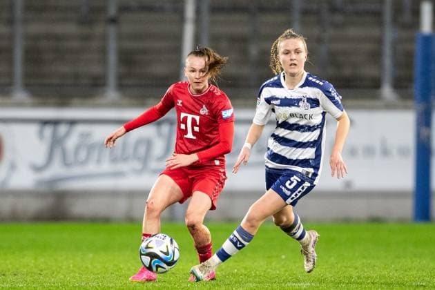 Google Pixel Frauen-Bundesliga 14. Spieltag: MSV Duisburg - 1. FC Köln; 18.02.2024 Laura Donhauser (1. FC Köln, 25) im Zweikampf mit Flach Paula (MSV Duisburg, 5) Google Pixel Frauen-Bundesliga 14. Spieltag: MSV Duisburg - 1. FC Köln; Schauinsland-Reisen-Arena; Duisburg; 18.02.2024 DFB DFL REGULATIONS PROHIBIT ANY USE OF PHOTOGRAPHS AS IMAGE SEQUENCES AND OR QUASI-VIDEO Copyright: xBEAUTIFULxSPORTS Buriakovx