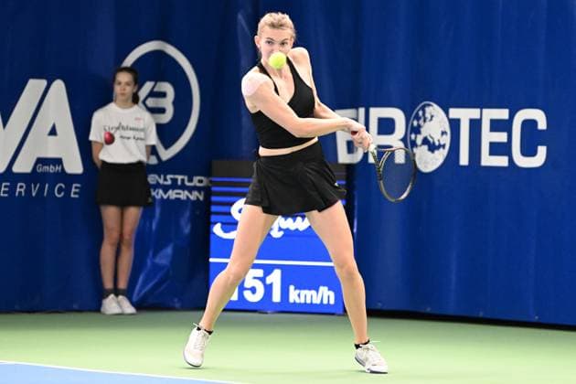 Burgwaechter Ladies Open 2024, Damentennis, ITF Weltranglistenturnier, Finale, Einzel, Alison Van Uytvanck (BEL) vs. Julia Avdeeva (RUS), 18.02.2024 Siegerin Julia Avdeeva (RUS) Burgwaechter Ladies Open 2024, Damentennis, ITF Weltranglistenturnier, 12.-18.02.2024 Altenkirchen Copyright: xAugstx xEibner-Pressefotox EP_jat