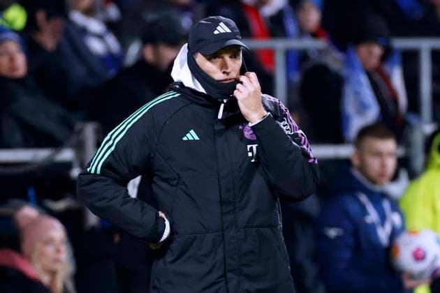 Sport Themen der Woche KW07 TUCHEL Thomas Trainer Team FC Bayern Muenchen DFL Bundesliga Saison 2023 - 2024 Bundesliga Spiel VfL Bochum - FC Bayern 3 : 2 am 18. 02. 2024 in Bochum DFL REGULATIONS PROHIBIT ANY USE OF PHOTOGRAPHS as IMAGE SEQUENCES and or QUASI-VIDEO *** TUCHEL Thomas Coach Team FC Bayern Muenchen DFL Bundesliga Season 2023 2024 Bundesliga Match VfL Bochum FC Bayern 3 2 on 18 02 2024 in Bochum DFL REGULATIONS PROHIBIT ANY USE OF PHOTOGRAPHS as IMAGE SEQUENCES and or QUASI VIDEO Copyright: xLacixPerenyix