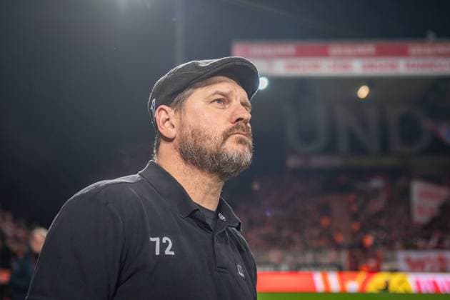 1. Fussball Bundesliga, 1. FC Union Berlin vs 1. FC Köln. Berlin, 20.12.2023 Steffen Baumgart (Trainer 1. FC Köln) 1. Fussball Bundesliga, 1. FC Union Berlin vs 1. FC Köln, Stadion An der Alten Försterei, Berlin 20.12.2023 DFL REGULATIONS PROHIBIT ANY USE OF PHOTOGRAPHS AS IMAGE SEQUENCES AND OR QUASI-VIDEO. Copyright: xBEAUTIFULxSPORTS LucianoxLimax