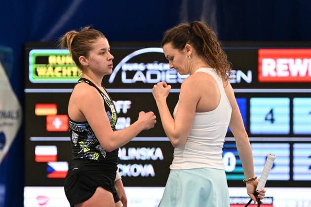 Turniersiegerinnen Maja Chwalinska (POL li) Jesika Maleckova (CZE re) Burgwaechter Ladies Open 2024, Damentennis, ITF Weltranglistenturnier, Finale Doppel, Julia Lohoff (GER) Conny Perrin (CHF) vs. Maja Chwalinska (POL) Jesika Maleckova )CZE), 18.02.2024 Burgwaechter Ladies Open 2024, Damentennis, ITF Weltranglistenturnier, 12.-18.02.2024 Altenkirchen Copyright: xAugstx xEibner-Pressefotox EP_jat