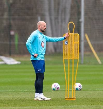 Fussball, Herren, Saison 2023 24, 2. Bundesliga, Hertha BSC, Training, Toni Leistner (Hertha BSC), 20.02. 2024,