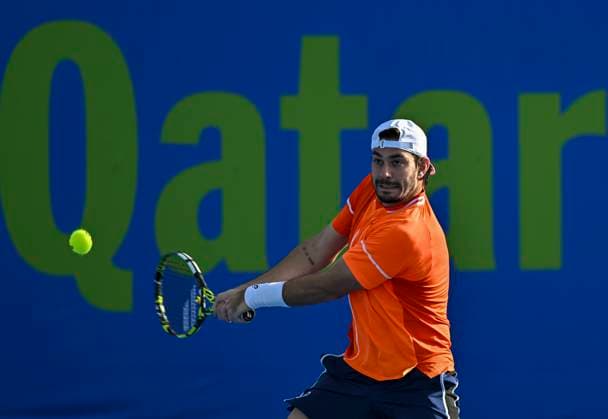 ATP, Tennis Herren Qatar Exxonmobil Open Tennis Tournament 2024 Giulio Zeppieri of Italy is playing against Emil Ruusuvuori of Finland in his round of 32 singles match at the ATP Qatar ExxonMobil Open tennis tournament at the Khalifa International Tennis Complex in Doha, Qatar, on February 20, 2024. DOHA Qatar  Copyright: xNoushadxThekkayilx originalFilename:varittyakkal-atpqatar240220_np7Wl.jpg