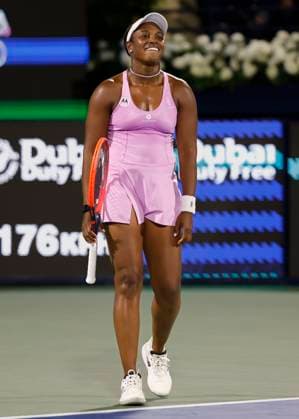 Sloane Stephens reagiert enttaeuscht,Enttaeuschung, Emotion, Dubai Duty Free Tennis Championships, Dubai, U.A.E. Tennis - Dubai Tennis Championships 2024 - WTA, Tennis Damen - Dubai Duty Free Tennis Stadium - Dubai - - United Arab Emirates - 20 February 2024. Copyright: xJuergenxHasenkopfx