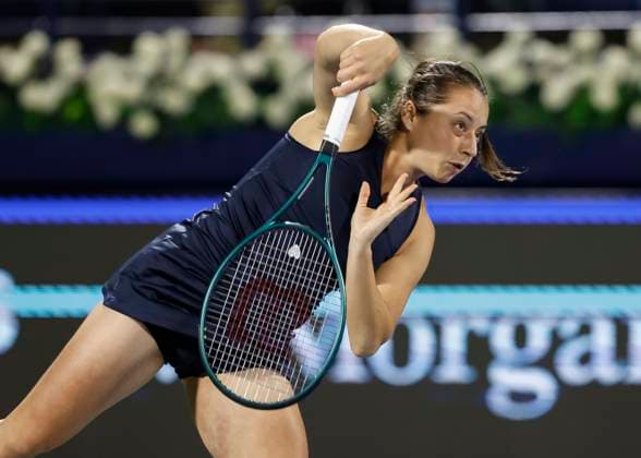 Elisabetta Coccianeto, Dubai Duty Free Tennis Championships, Dubai, U.A.E. Tennis - Dubai Tennis Championships 2024 - WTA, Tennis Damen - Dubai Duty Free Tennis Stadium - Dubai - - United Arab Emirates - 20 February 2024. Copyright: xJuergenxHasenkopfx