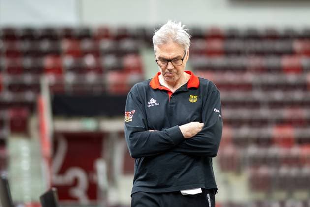 Sport Themen der Woche KW08 Sport Bilder des Tages Gordon Herbert (Bundestrainer Deutschland, Headcoach), GER, Medientraining, A-Herren Nationalmannschaft, Basketball, DBB, Qualifikation EuroBaskets 2025, 20.02.2024, GER, Medientraining, A-Herren Nationalmannschaft, Basketball, DBB, Qualifikation EuroBaskets 2025, 20.02.2024 Ludwigsburg *** Gordon Herbert national coach Germany, head coach , GER, media training, senior mens national team, basketball, DBB, qualification EuroBaskets 2025, 20 02 2024, GER, media training, senior mens national team, basketball, DBB, qualification EuroBaskets 2025, 20 02 2024 Ludwigsburg Copyright: xEibner-Pressefoto SaschaxWaltherx EP_EER