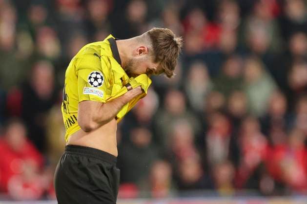 Niclas Fuellkrug (Borussia Dortmund) schaut enttaeuscht, UEFA Champions League 2023 2024 - Round of 16 - 1st leg, PSV Eindhoven vs Borussia Dortmund, PSV Stadion, 20.02.2024, Eindhoven, Netherlands.