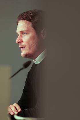 20.02.2024, Fussball, Saison 2023 2024, UEFA Champions League, Achtelfinale, Runde 1, PSV Eindhoven - Borussia Dortmund, Pressekonferenz mit Trainer Edin Terzic (Borussia Dortmund), Eindhoven Philips Stadion Nordbrabant Niederlande xRHR-FOTO DEx Copyright: DennisxEwert RHR-FOTOx RHR-FOTO DE