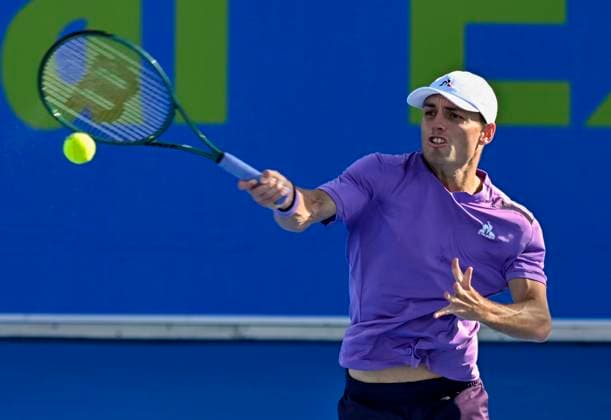 ATP, Tennis Herren Qatar Exxonmobil Open Tennis Tournament 2024 Christopher O Connell of Australia is playing against Emil Ruusuvuori of Finland in his round of 16 singles match at the ATP Qatar ExxonMobil Open tennis tournament at the Khalifa International Tennis Complex in Doha, Qatar, on February 21, 2024. DOHA Qatar  Copyright: xNoushadxThekkayilx originalFilename:varittyakkal-atpqatar240221_npK75.jpg