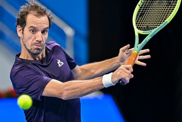 ATP, Tennis Herren Qatar Exxonmobil Open Tennis Tournament 2024 Richard Gasquet of France is playing against Andrey Rublev in his round of 16 singles match at the ATP Qatar ExxonMobil Open tennis tournament at the Khalifa International Tennis Complex in Doha, Qatar, on February 21, 2024. DOHA Qatar  Copyright: xNoushadxThekkayilx originalFilename:varittyakkal-atpqatar240221_npjFk.jpg