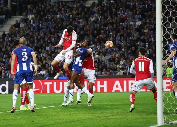 Porto, Portugal, 21st February 2024. Kai Havertz of Arsenal heads wide during the UEFA Champions League match at the Estadio do Dragao, Porto. Picture credit should read: David Klein Sportimage EDITORIAL USE ONLY. No use with unauthorised audio, video, data, fixture lists, club league logos or live services. Online in-match use limited to 120 images, no video emulation. No use in betting, games or single club league player publications. SPI-2957-0033