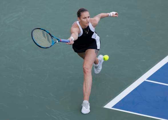 Karolina Pliskova,Dubai Duty Free Tennis Championships, Dubai, U.A.E. Tennis - Dubai Tennis Championships 2024 - WTA, Tennis Damen - Dubai Duty Free Tennis Stadium - Dubai - - United Arab Emirates - 21 February 2024. Copyright: xJuergenxHasenkopfx