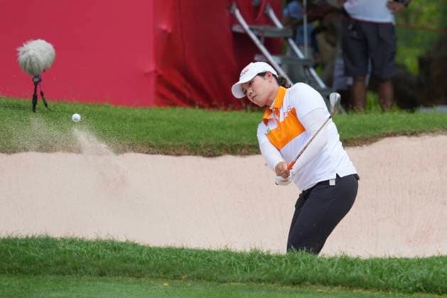 Honda LPGA, Golf Damen Thailand 2024 Ariya Jutanugarn from Thailand is playing her bunker shot during the first round of the Honda LPGA Thailand 2024 at Siam Country Club Old Course in Chonburi, Thailand, on February 22, 2024. Chonburi Thailand  Copyright: xVachiraxVachirax originalFilename:kalong-notitle240222_np37b.jpg