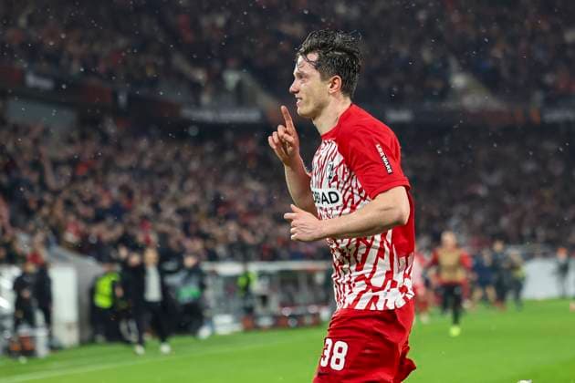Torjubel bei Michael Gregoritsch (SC Freiburg, 38) nach seinem Tor zum 3:2 , Fussball, UEFA Europa League, Play-off 2. Spiel, 2023 2024, SC Freiburg vs. RC Lens, 22.02.2024, Europa-Park Stadion , Freiburg im Breisgau, Deutschland Freiburg im Breisgau Europa-Park Stadion Baden-Wuerttemberg Deutschland Copyright: xGrantxHubbsx