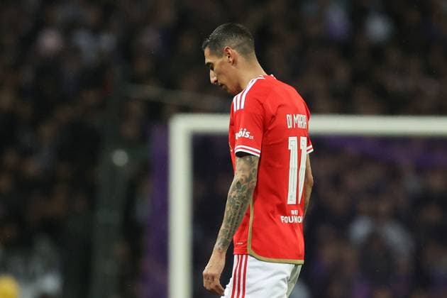 Toulouse - Stadium de Toulouse, 22.02.2024 UEFA Europa League Play-off Toulouse FC - S.L.Benfica v.l., Angel di Maria (S.L.Benfica), eenttaeuscht, enttaeuscht schauend, dissapointed, traurig, frustiert, frust, gefrustet wird ausgewechselt Copyright: JoaquimxFerreira