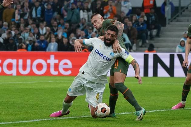 Sport Bilder des Tages Samuel Gigot (Olympique de Marseille) - Oleksandr Zubkov (Chakhtar Donetsk) FOOTBALL : Olympique de Marseille vs Chakhtar Donetsk - 16e de finale retour d Europa League - Marseille - 22 02 2024 NorbertScanella Panoramic 