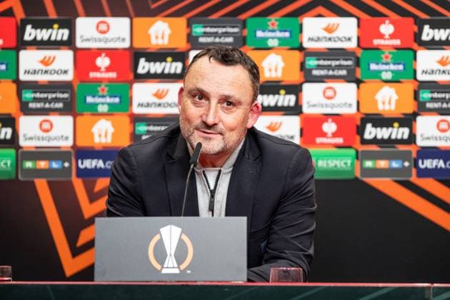 UEFA Europa League: SC Freiburg - RC Lens; 22.02.20224 Frank Haise (RC Lens, Cheftrainer, Head Coach), Pressekonferenz nach dem Spiel UEFA Europa League: SC Freiburg - RC Lens; Europa-Park-Stadion, Freiburg; 22.02.20224 Copyright: xBEAUTIFULxSPORTS Buriakovx