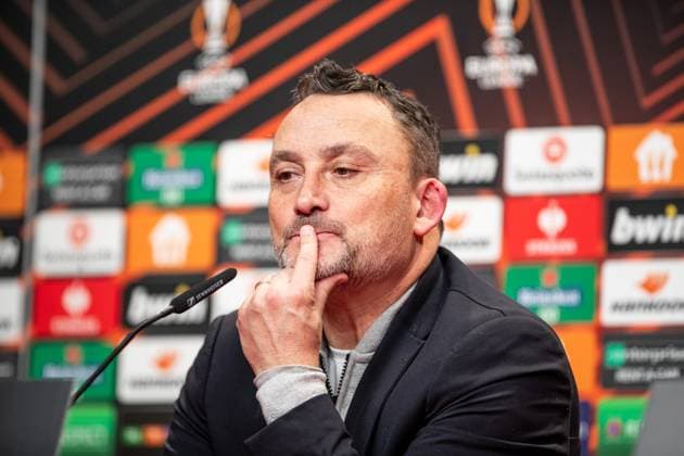 UEFA Europa League: SC Freiburg - RC Lens; 22.02.20224 Frank Haise (RC Lens, Cheftrainer, Head Coach), Pressekonferenz nach dem Spiel UEFA Europa League: SC Freiburg - RC Lens; Europa-Park-Stadion, Freiburg; 22.02.20224 Copyright: xBEAUTIFULxSPORTS Buriakovx