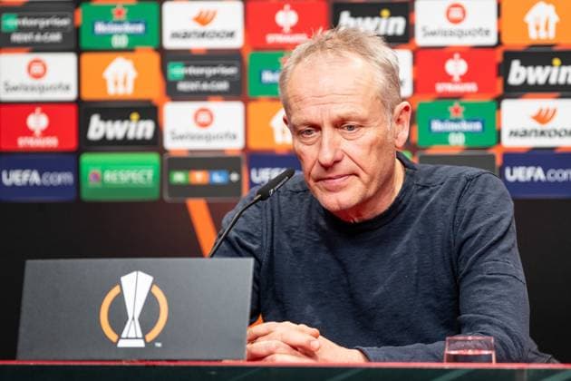 UEFA Europa League: SC Freiburg - RC Lens; 22.02.20224 Christian Streich (SC Freiburg, Cheftrainer), Pressekonferenz nach dem Spiel UEFA Europa League: SC Freiburg - RC Lens; Europa-Park-Stadion, Freiburg; 22.02.20224 Copyright: xBEAUTIFULxSPORTS Buriakovx