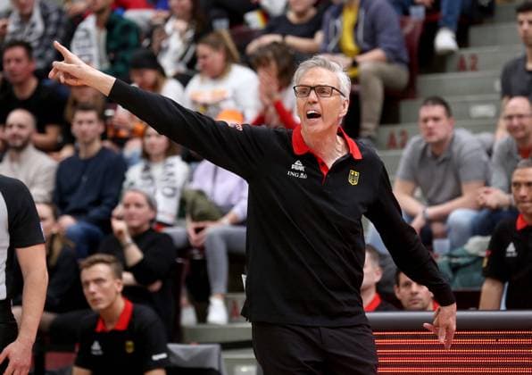 Bundestrainer Gordon Herbert (GER) . Basketball Männer Deutschland vs Montenegro . Länderspiel EM-Qualifikation . Ludwigsburg, GER, 20.02.2024 ,Basketball A-Nationalmannschaft, 2023 2024 .