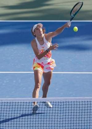 Nicole Melchiar Ellen Perez, Damen Doppel, Dubai Duty Free Tennis Championships, Dubai, U.A.E. Tennis - Dubai Tennis Championships 2024 - WTA, Tennis Damen - Dubai Duty Free Tennis Stadium - Dubai - - United Arab Emirates - 23 February 2024. Copyright: xJuergenxHasenkopfx