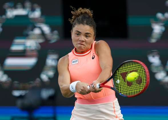 Jasmine Paolini, Dubai Duty Free Tennis Championships, Dubai, U.A.E. Tennis - Dubai Tennis Championships 2024 - WTA, Tennis Damen - Dubai Duty Free Tennis Stadium - Dubai - - United Arab Emirates - 23 February 2024. Copyright: xJuergenxHasenkopfx