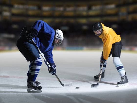 Ice hockey, Eishockey players ice hockey sport players comptetition concpet (License=RF) 10480619 ,model released, Symbolfoto Copyright: xZoonar.com benisxarapovicx 10480619 ,model released, Symbolfoto ,property released