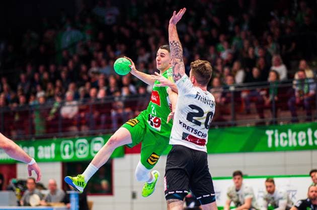 23.02.2024 - Handball, 2023 2024, 2. Bundesliga, 22. Spieltag, GWD Minden - HC Elbflorenz Dresden: (L-R) Danilo Radovic (Minden), Nils Holger Kretschmer (Elbflorenz)