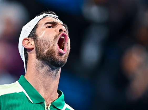 ATP, Tennis Herren Qatar Exxonmobil Open Tennis Tournament 2024 Karen Khachanov is playing against Alexei Popyrin of Australia in his semifinal singles match at the ATP Qatar ExxonMobil Open tennis tournament at the Khalifa International Tennis Complex in Doha, Qatar, on February 23, 2024. DOHA Qatar  Copyright: xNoushadxThekkayilx originalFilename:varittyakkal-atpqatar240223_npoMj.jpg