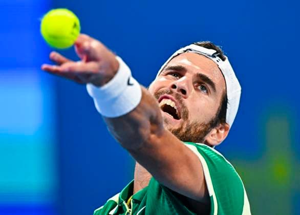 ATP, Tennis Herren Qatar Exxonmobil Open Tennis Tournament 2024 Karen Khachanov is playing against Alexei Popyrin of Australia in his semifinal singles match at the ATP Qatar ExxonMobil Open tennis tournament at the Khalifa International Tennis Complex in Doha, Qatar, on February 23, 2024. DOHA Qatar  Copyright: xNoushadxThekkayilx originalFilename:varittyakkal-atpqatar240223_npSas.jpg
