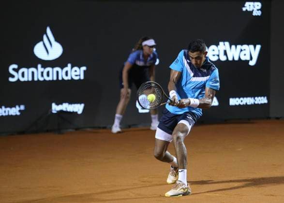 Jockey Club Brasileiro Thiago Monteiro (BRA) faces Sebastian Baez (ARG), during the quarterfinals of the Rio Open 2024, at the Jockey Club Brasileiro, this Friday 23. 30761 (Daniel Castelo Branco SPP) Copyright: xDanielxCasteloxBrancox xSPPx spp-en-DaCaBr-DANL0254