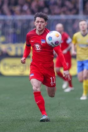 24.02.2024, Fussball, 2. Bundesliga, 23. Spieltag, Saison 2023 2024, Eintracht Braunschweig - Hertha BSC, Fabian Reese (Hertha BSC) Braunschweig Eintracht Stadion NDS Deutschland xRHR-FOTO TRx